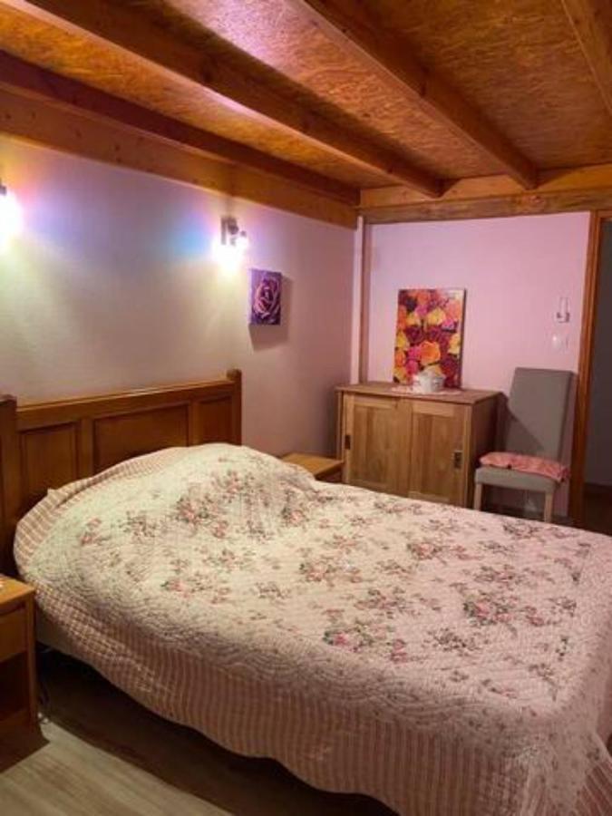 Gite A La Ferme Montesquieu-Avantes Exterior photo